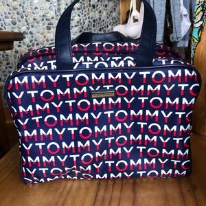 Tommy Hilfiger Cosmetic Bag